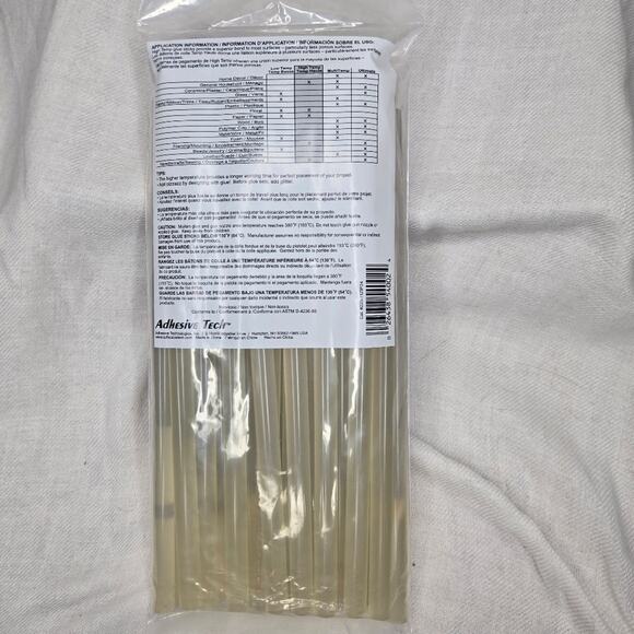 Adhesive Tech 24 Count Standard Round High Heat Glue Sticks 10in - Picture 2 of 3